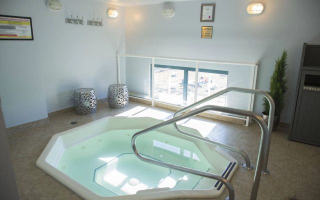 Grand Park Hotel & Suites Downtown Vancouver, Ascend Hotel Collection