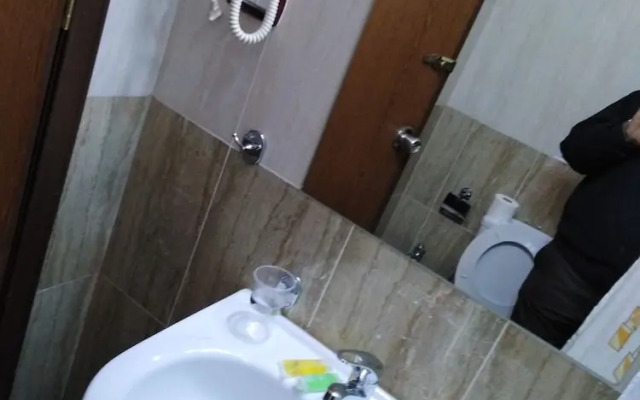 Delilah Hotel