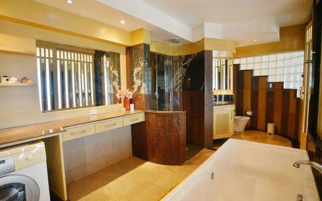 Galare Thong Tower Apartment & Condominium