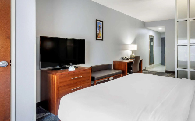 Comfort Suites Olive Branch - Memphis South