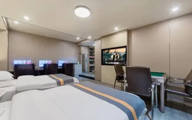 Anyu E-sports Hotel (Jinzhai Hongjun Avenue)