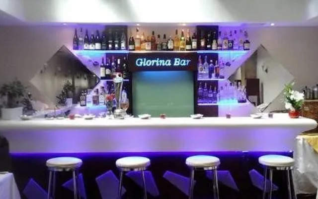 Glorina Hotel