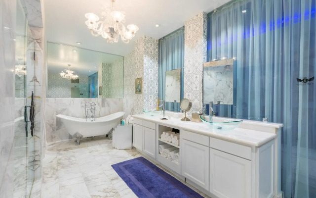 The Saint Hotel, New Orleans, French Quarter