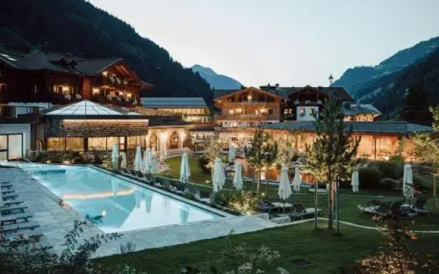 Familien Natur Resort Moar Gut 4*S