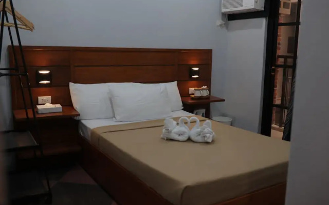 Cerca Hotel