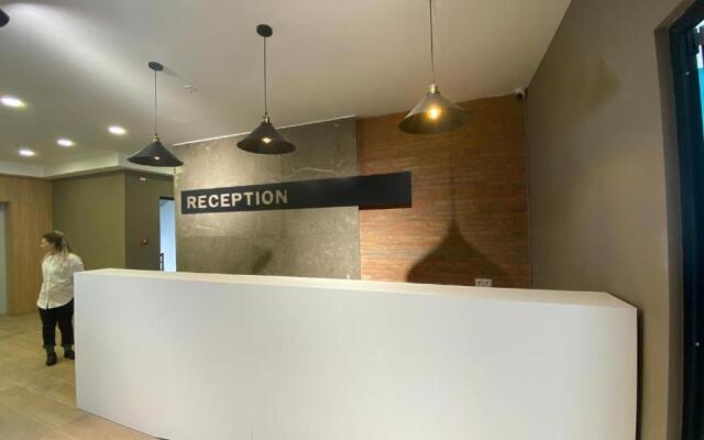 Hotel Qumli Apartment 210