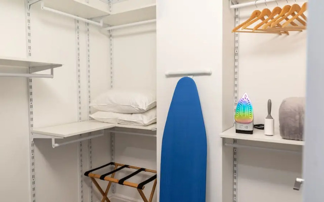 WhyHotel by Placemakr, National Mall