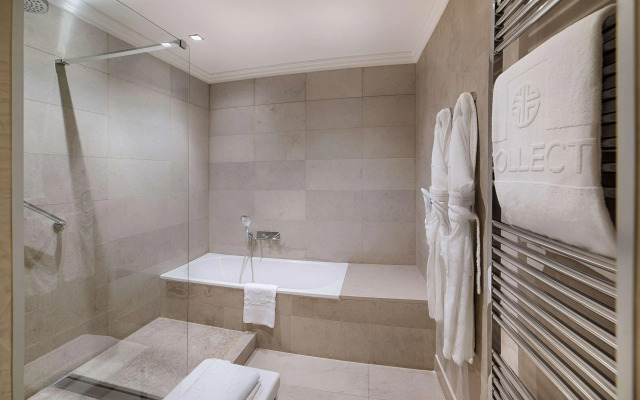 NH Collection Firenze Porta Rossa Hotel