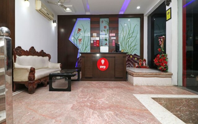 OYO 9974 Hotel Taj Prince