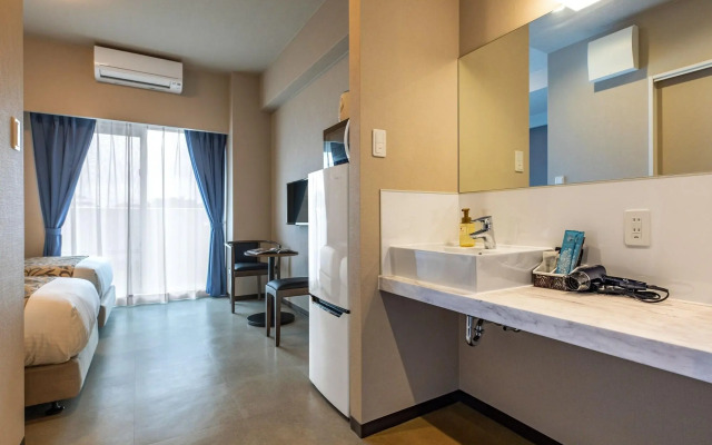 Mr.KINJO in GRAND BLUE CHATAN