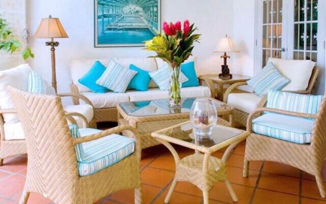 Emerald Beach 2 - Villa Allamand