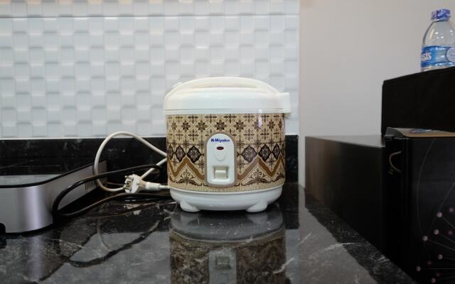 Nice Studio At 7Th Floor Transpark Cibubur Apartment