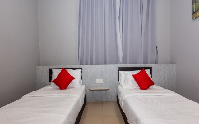 Ho Hotel by OYO Rooms