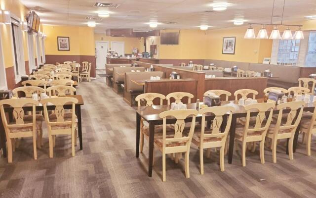 Moosomin Country Squire Inn