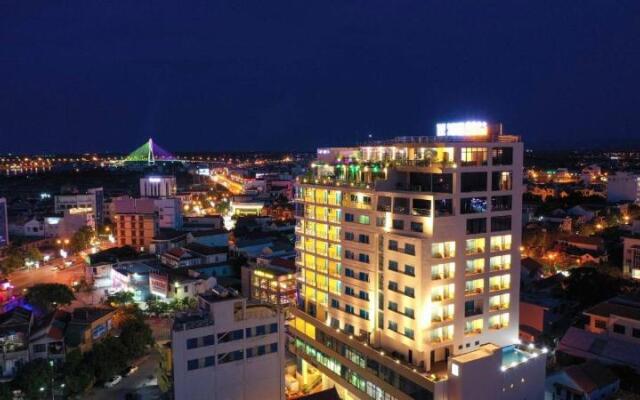 Tan Binh Hotel by ZUZU