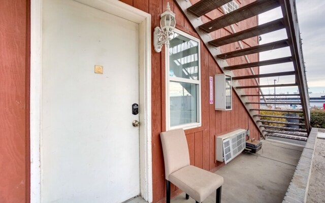 Loveland Vacation Rental Near Downtown!