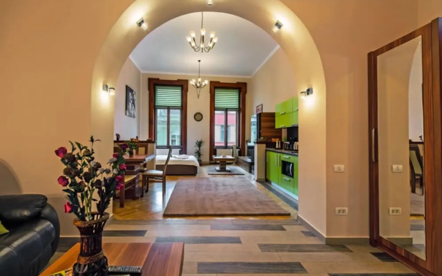 Select City Center Apartments Braşov