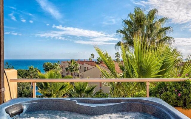 Malibu Apartments