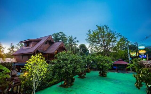 Ruan Rong Rong Resort & Spa