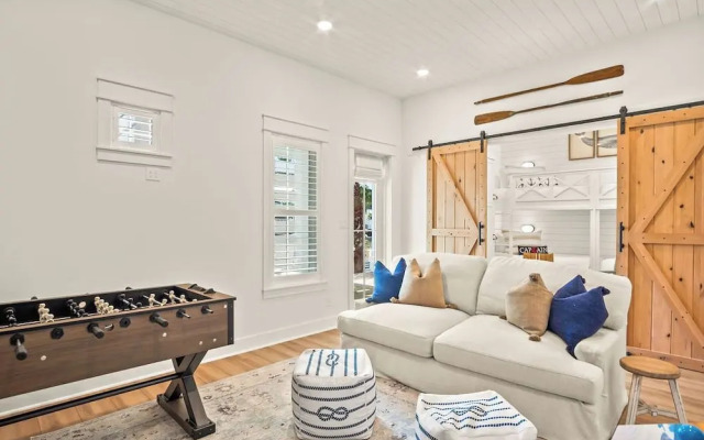 Salty Beaches 226 BAR