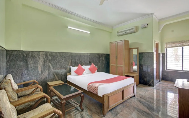 OYO 29039 Hotel Jyothi International