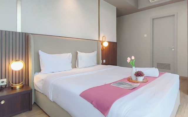 Elegant And Cozy 2Br At Grand Sungkono Lagoon Apartment