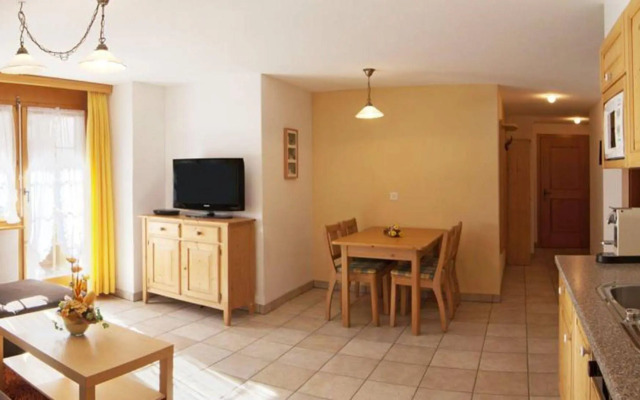 Arcade Apartments