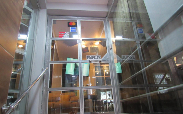 Hotel Sueños Dorados