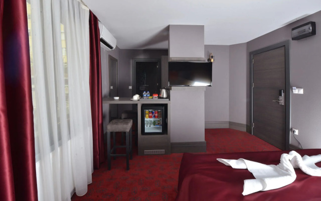 A11 Hotel Cadde