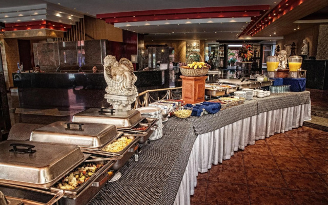 Hotel Cervantes
