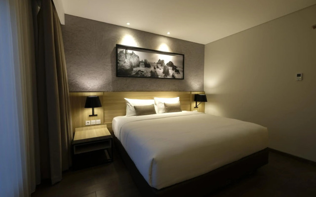Hotel AYOLA Lippo Cikarang