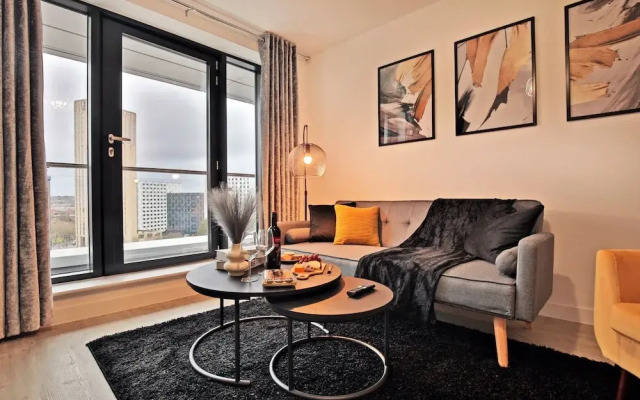 Manchester - 2-bed Apartment - Sleeps 4 - Wifi