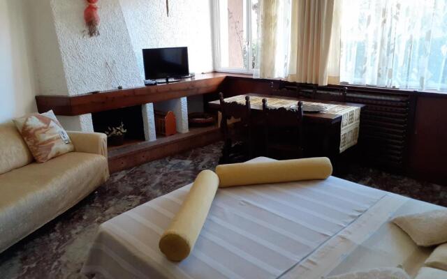 Saglia Apartments