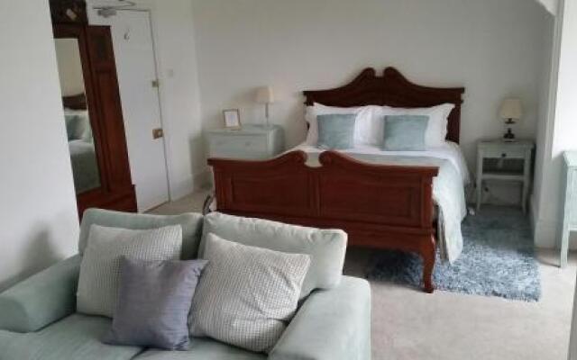 Pencubitt Country House