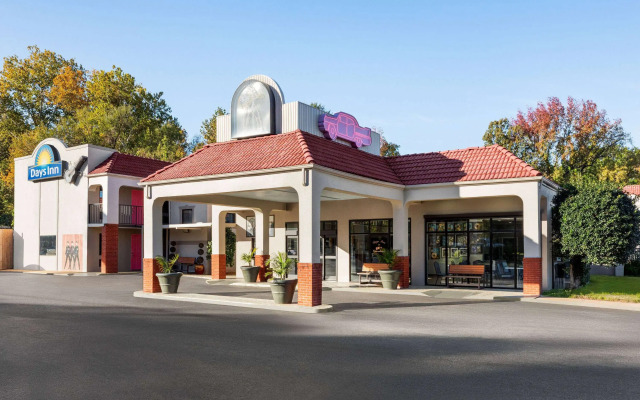 Days Inn by Wyndham Memphis at Graceland