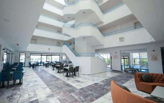 Şafak Otel