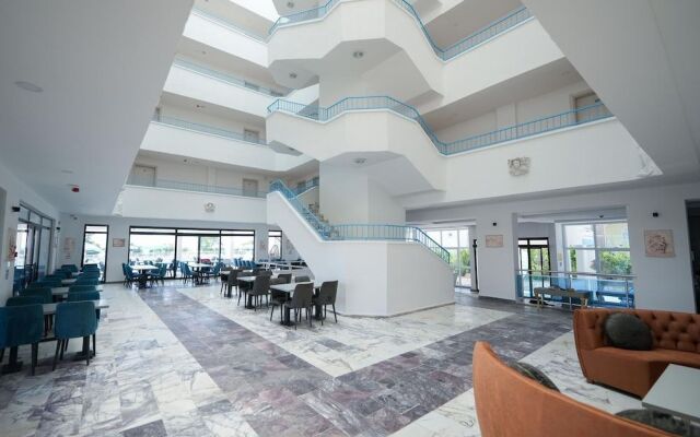 Şafak Otel