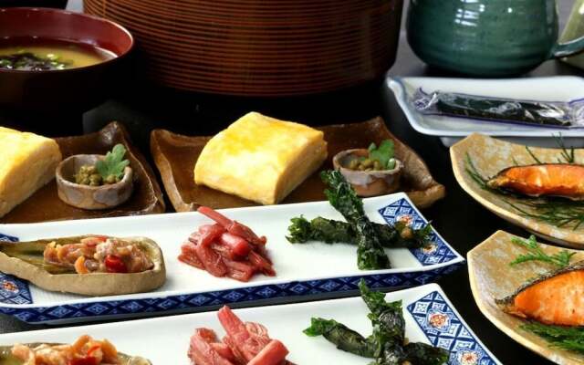 Kannabe Highland Hotel