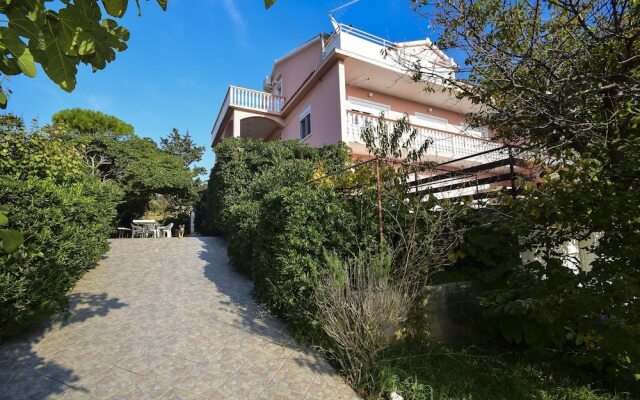 Apartments Komadina M71 / Two Bedrooms