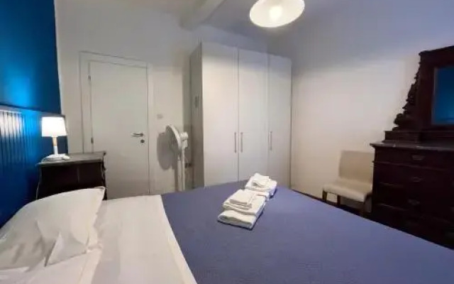Casa Di Mezzo