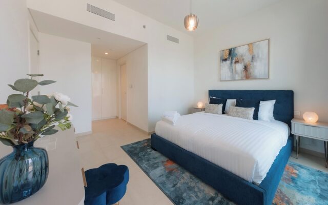 Lavish 2BR in Downtown Views Close to Dubai Mall Burj Khalifa
