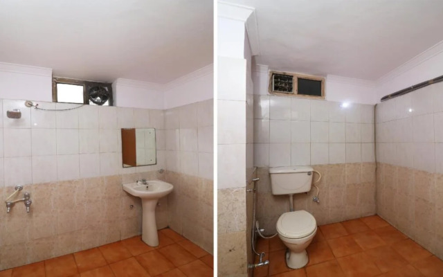 Hotel Devansh by OYO Rooms