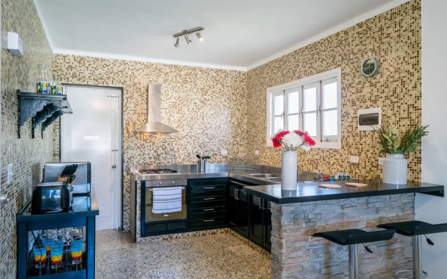 Ocean Breeze & Suites