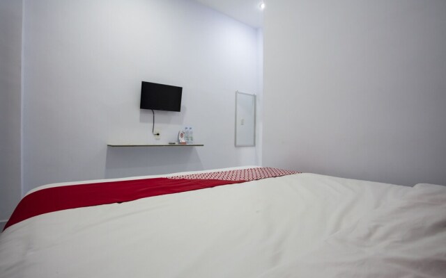 OYO 1764 Sopou Penginapan Rinal & Tuah