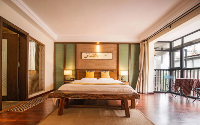 Secret Courtyard Resort Hotel