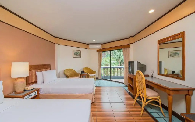 Botany Beach Resort Pattaya