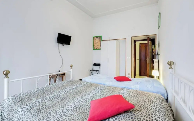 Charming Trastevere Apartment in Heart of Rome