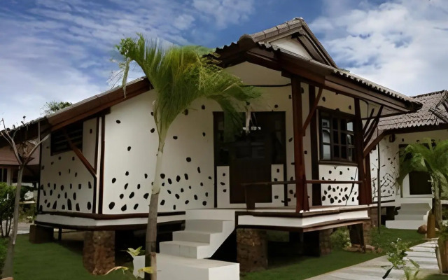 Talkoo Beach Resort Khanom