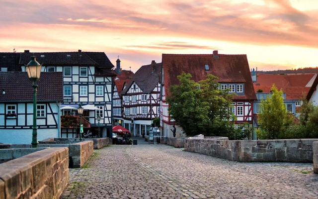 Haus an der Brücke 2