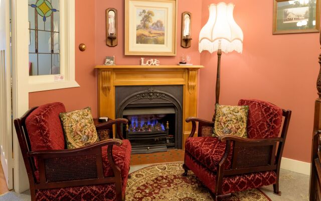 Shelton-Lea B&B